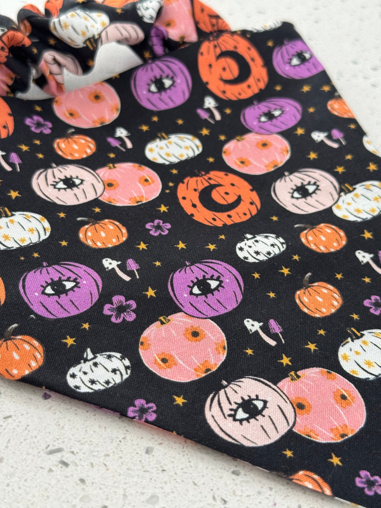 Witchy Pumpkins-Scrunchie Bandana